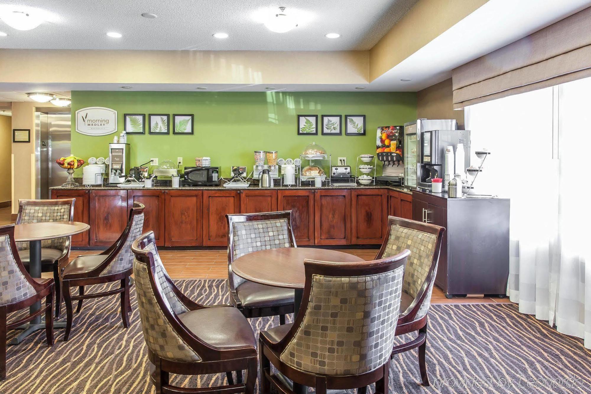 Sleep Inn & Suites Near Joint Base Andrews-Washington Area Morningside Екстер'єр фото