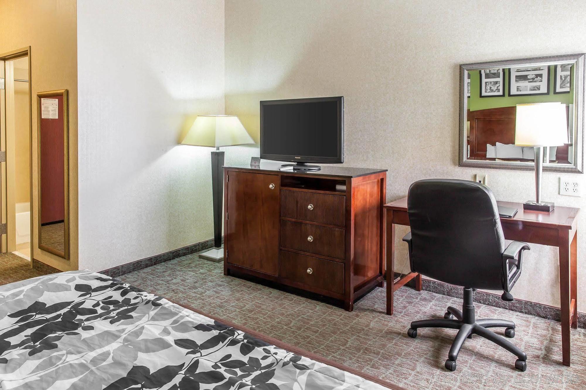 Sleep Inn & Suites Near Joint Base Andrews-Washington Area Morningside Екстер'єр фото